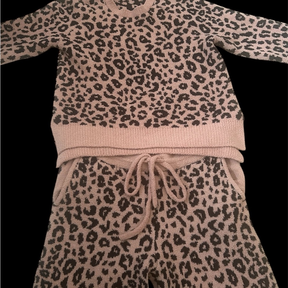 Leopard Print Lounge Set NWOT - Picture 4 of 4